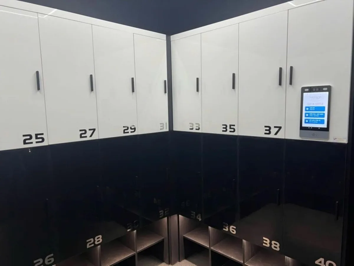 Tủ thông minh Smart Locker cho phòng Gym tu dong thong minh Smart locker cho phong gym